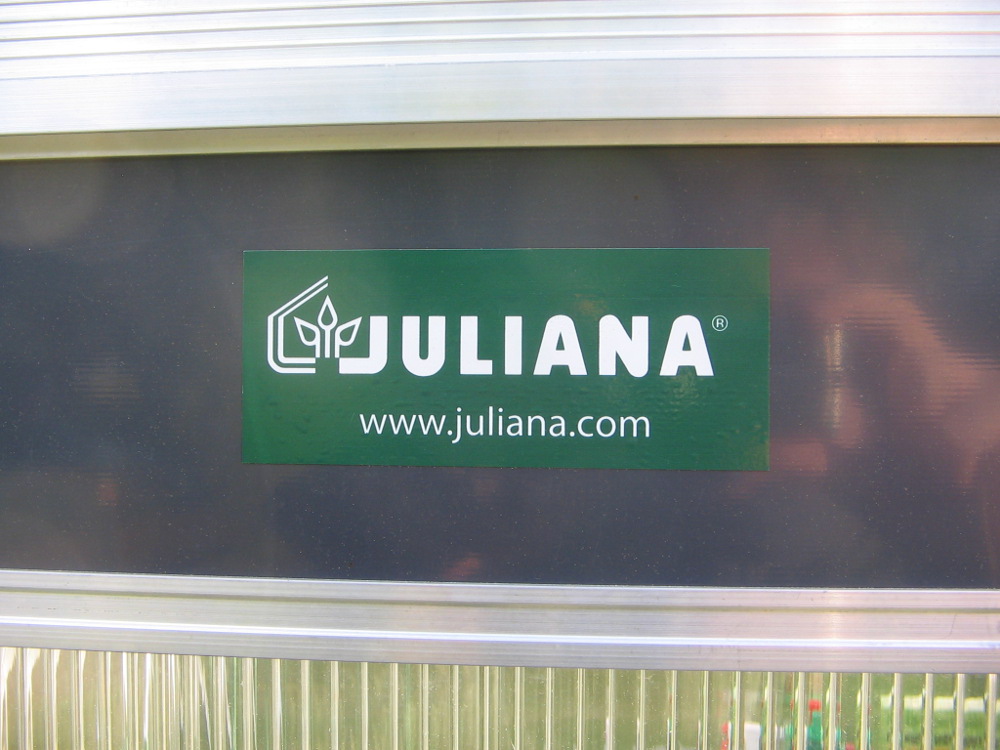 Gewächshaus der Marke Juliana Solargrow